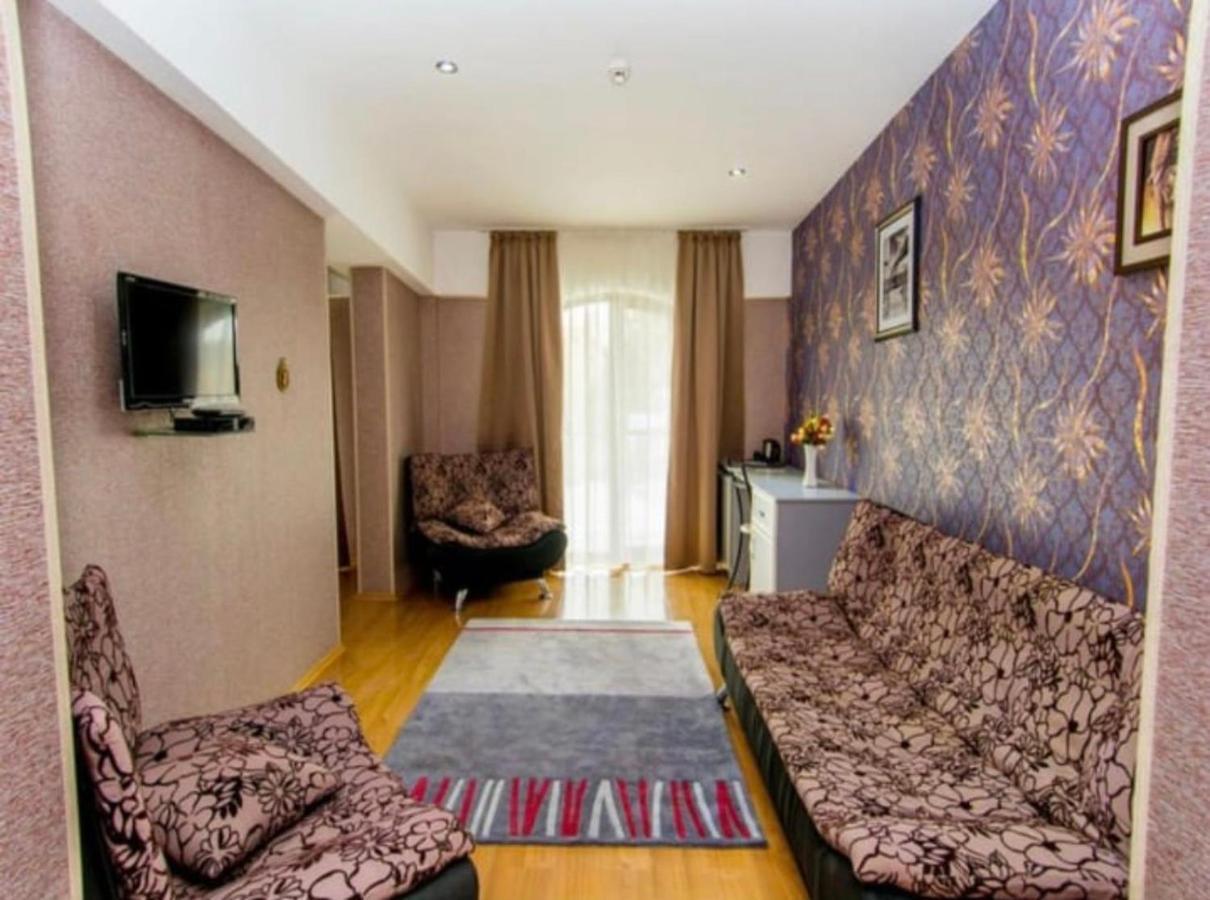 - Granada - Boutique Hotel - Tbilisi - מראה חיצוני תמונה