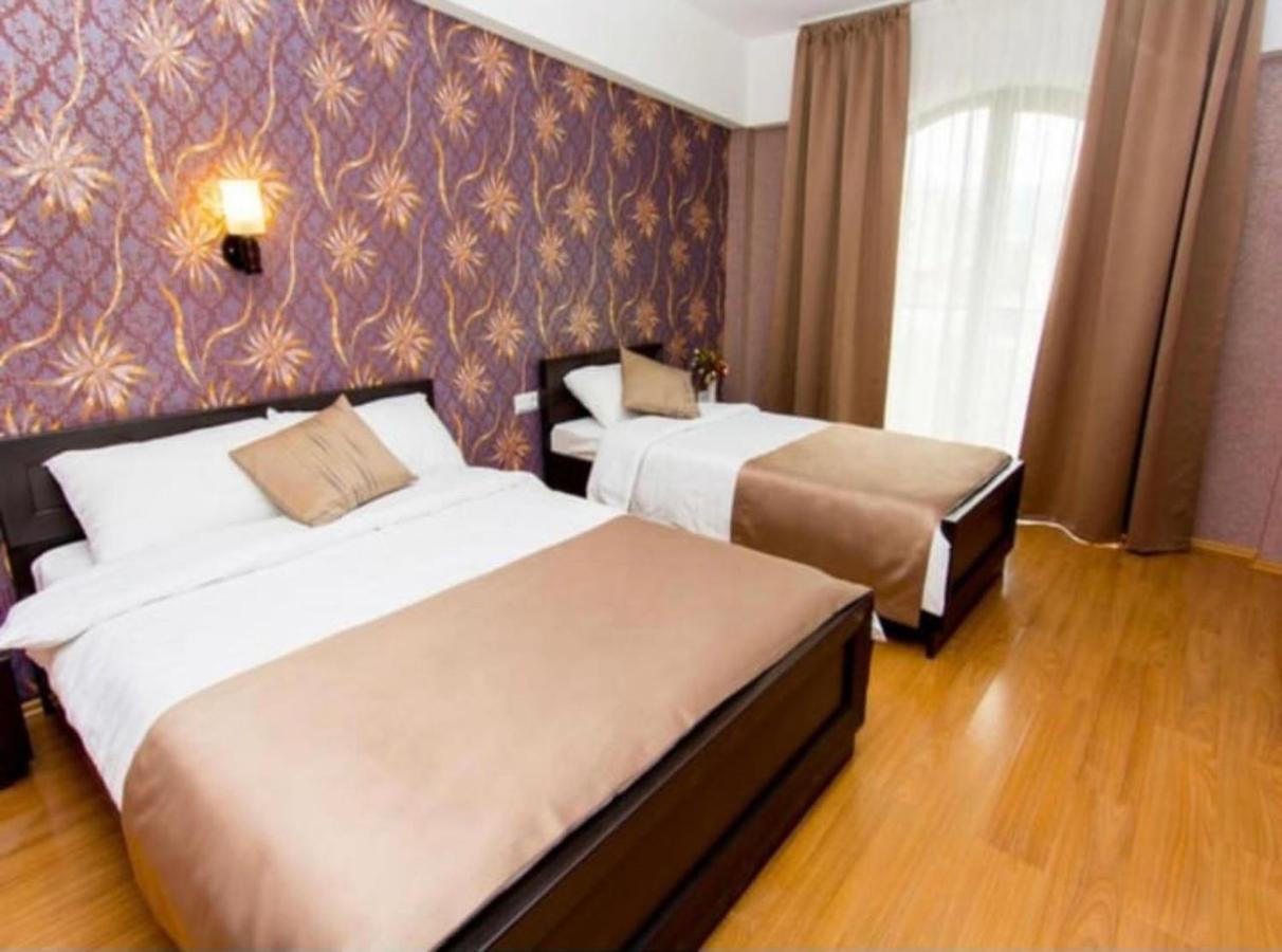 - Granada - Boutique Hotel - Tbilisi - מראה חיצוני תמונה