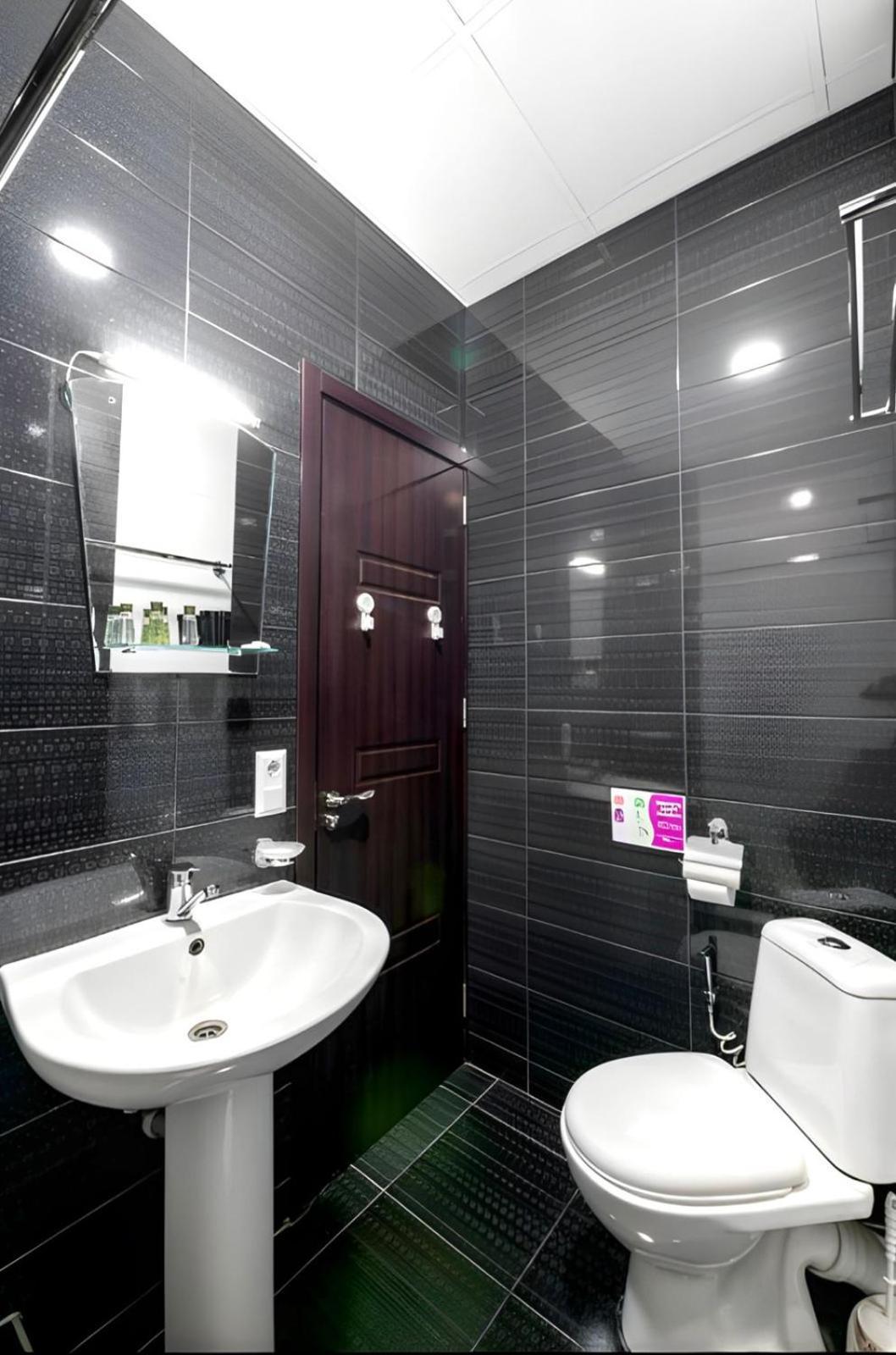 - Granada - Boutique Hotel - Tbilisi - מראה חיצוני תמונה